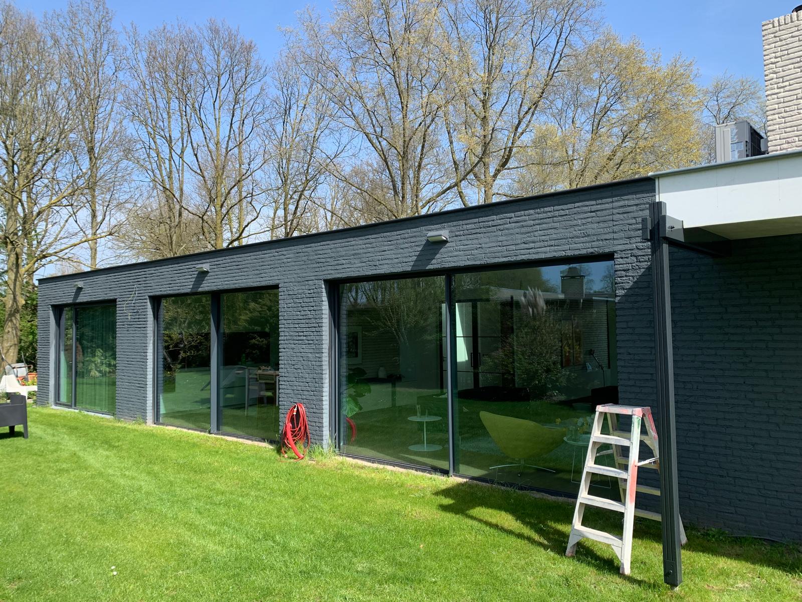 Van de Warenburg Spuitwerken - Jouw specialist in professioneel spuitwerk in Deurne, Eindhoven, Helmond en heel Brabant
